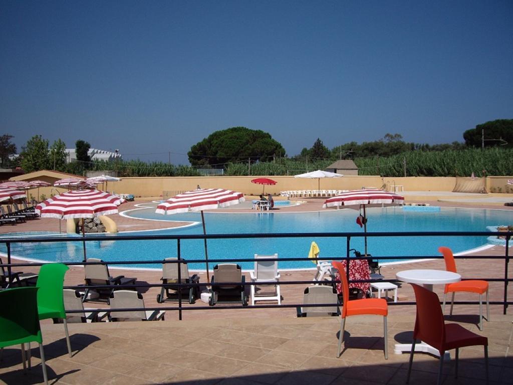 Hotel Resort Lido Degli Aranci Vibo Valentia Buitenkant foto