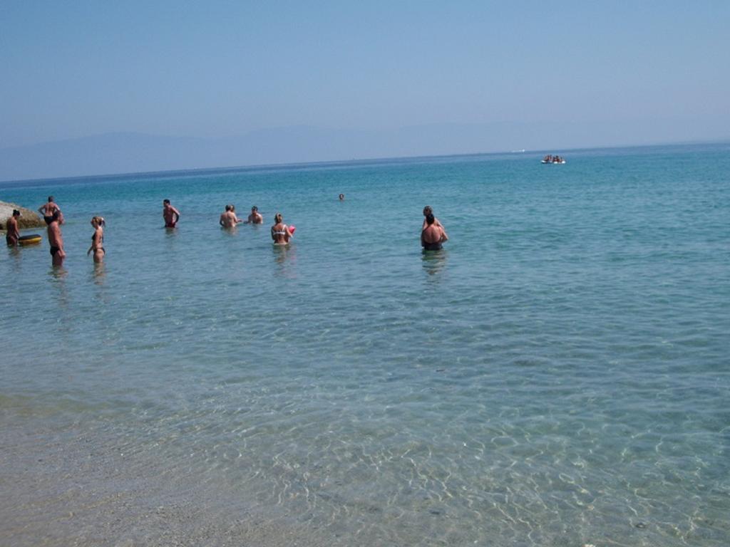 Hotel Resort Lido Degli Aranci Vibo Valentia Buitenkant foto