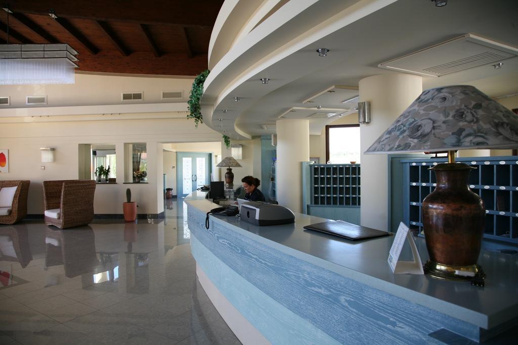 Hotel Resort Lido Degli Aranci Vibo Valentia Buitenkant foto