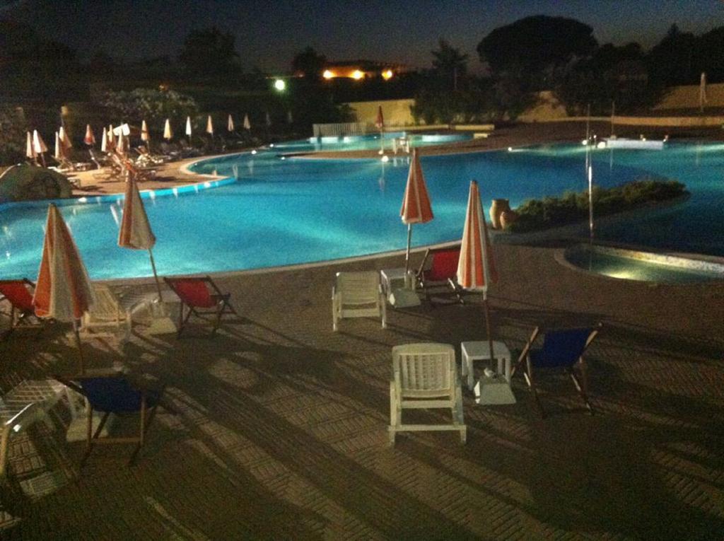 Hotel Resort Lido Degli Aranci Vibo Valentia Buitenkant foto