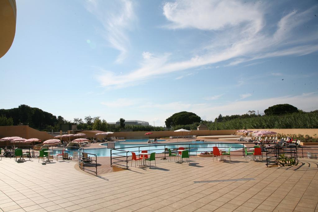 Hotel Resort Lido Degli Aranci Vibo Valentia Buitenkant foto